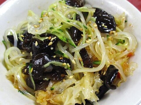 キュウリマロニーキクラゲの中華風サラダ